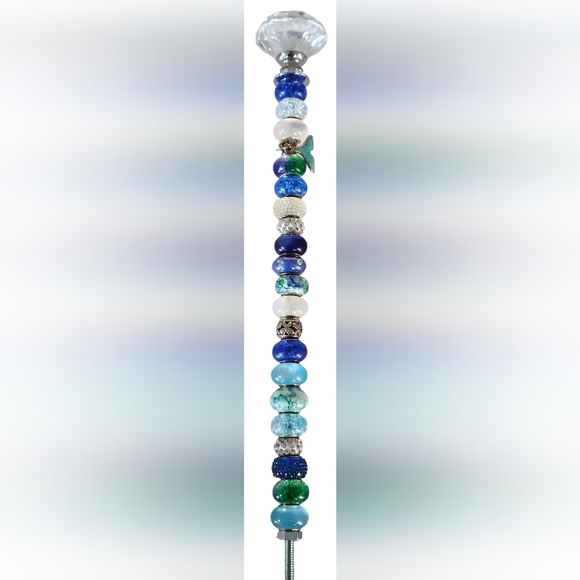 4 Handmade Colorful Beaded Plant Stakes. New! - Picture 5 of 14